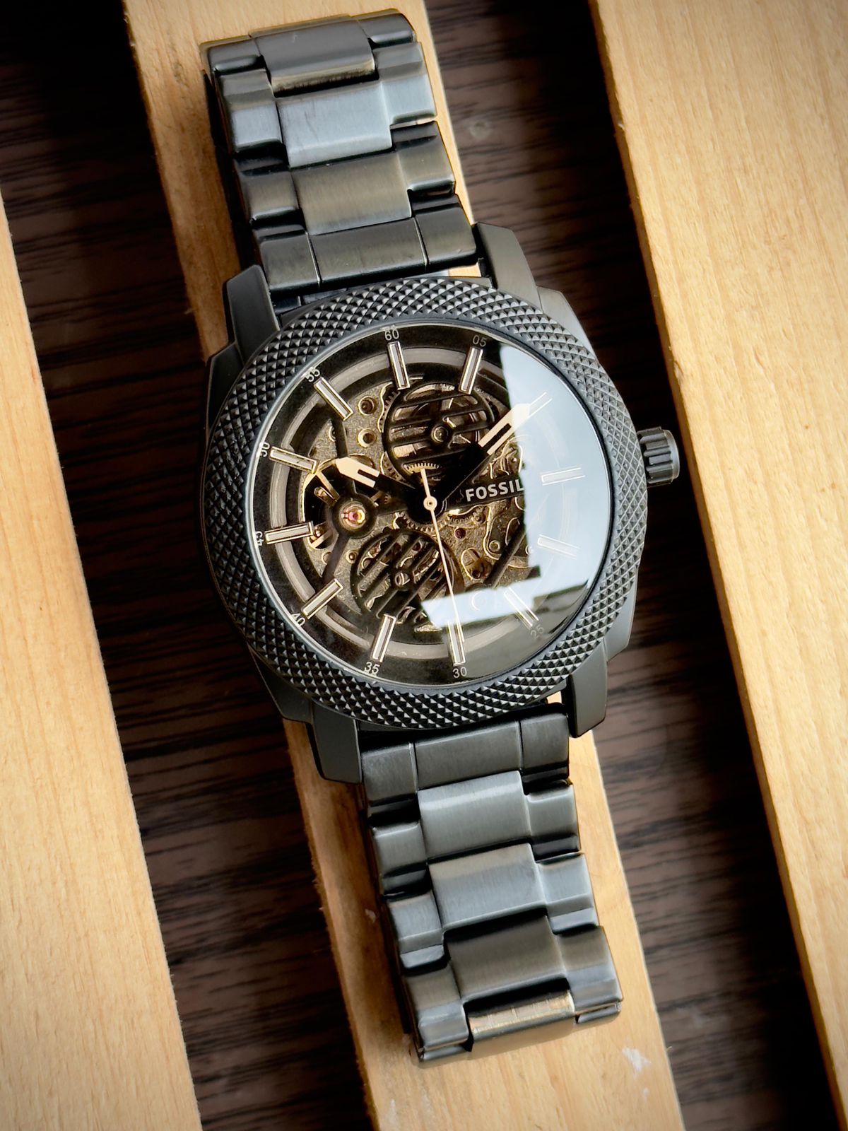 _A stunning blend of industrial elegance and mechanical artistry, this Fossil watch is pure wrist perfection._